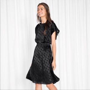 & Other Stories- Black Glossy Dots Flare Dress- 6